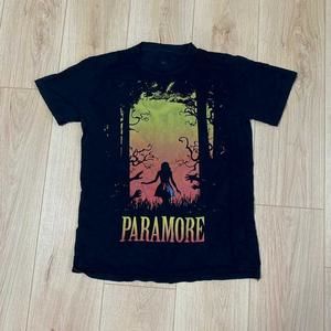 Vintage Paramore Band Music Tee Shirt